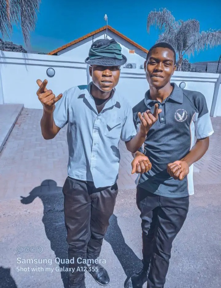 Va khala ngha ma page - De mbyana ft G stuff