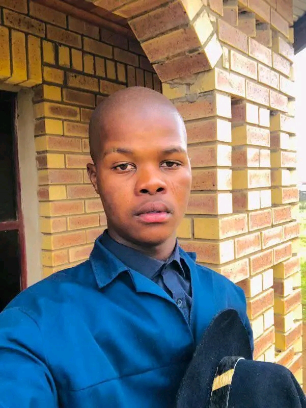 azisiwesilo12