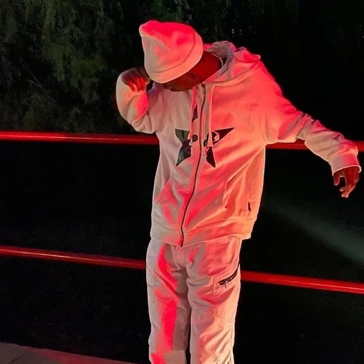 We gonna Dance All night - Tee Jay omncane