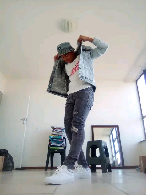 Bass!! - Thando WeSgubhu