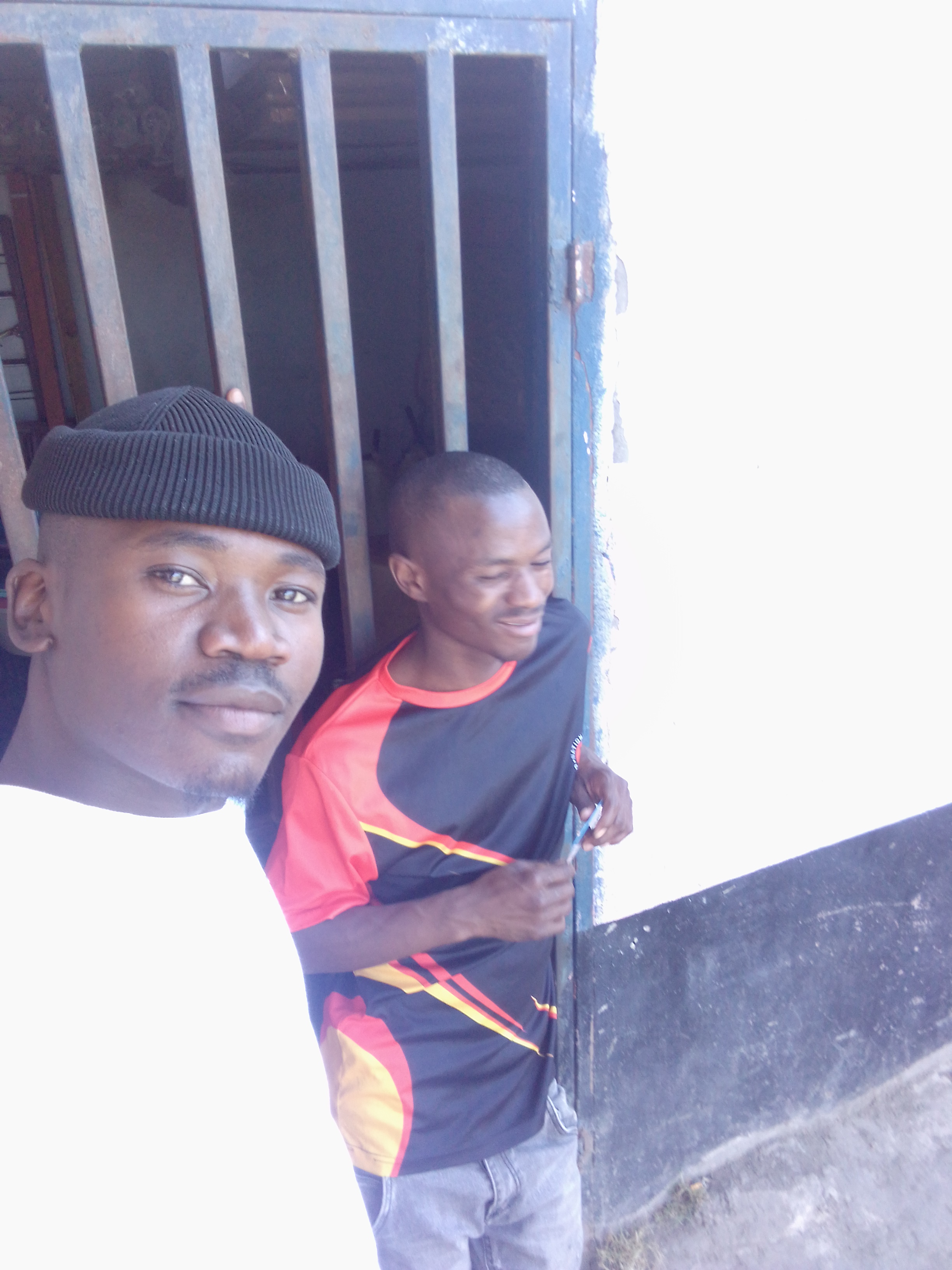 Ikhwelo (Prod by Light Storm Production) - Aya's Feat Agreebar